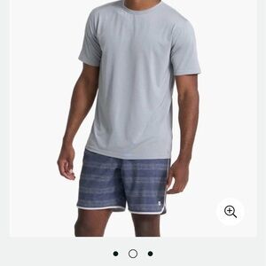 Vuori Zephyr Tee Light Gray Short Sleeve Men’s XL